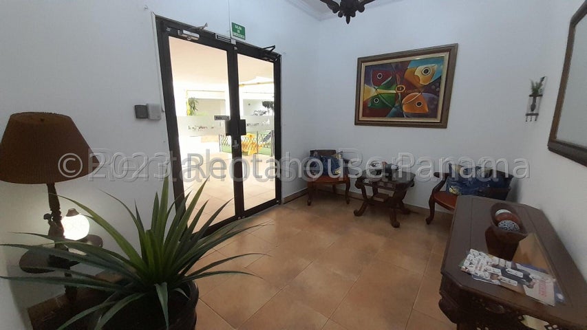 PentHouse in Paradise Towers - Penthouse en Hato Pintado
